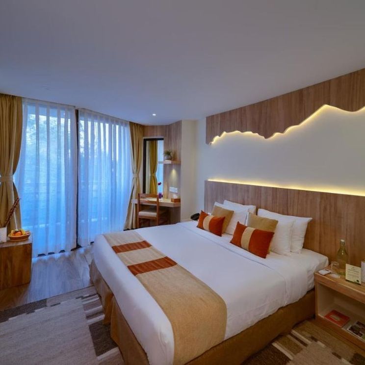 Отели 4*, Отели 5*