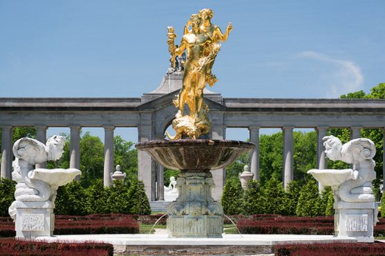 Скульптура «Достижение»