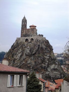 Сен-Мишель д'Эгиль