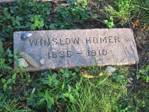 Могила американского художника-пейзажиста Уинслоу Гомера на кладбище Маунт Оберн