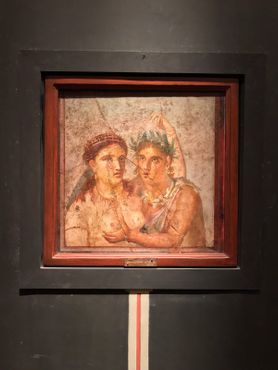 Фреска с изображением пары