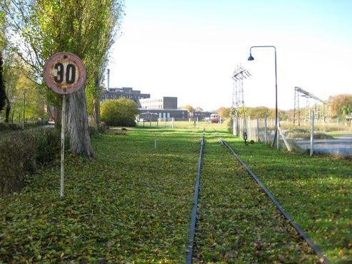 Старые железнодорожные пути в бывшем Армейском исследовательском центре Пенемюнде