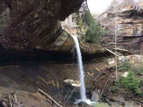 Водопады Броук-Легс