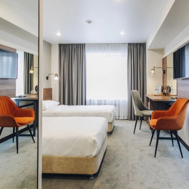 Отели 1-2*, Отели 3*