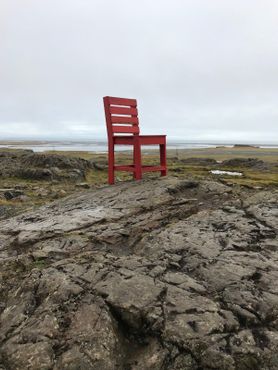 Красный стул, который я всегда хотел найти!