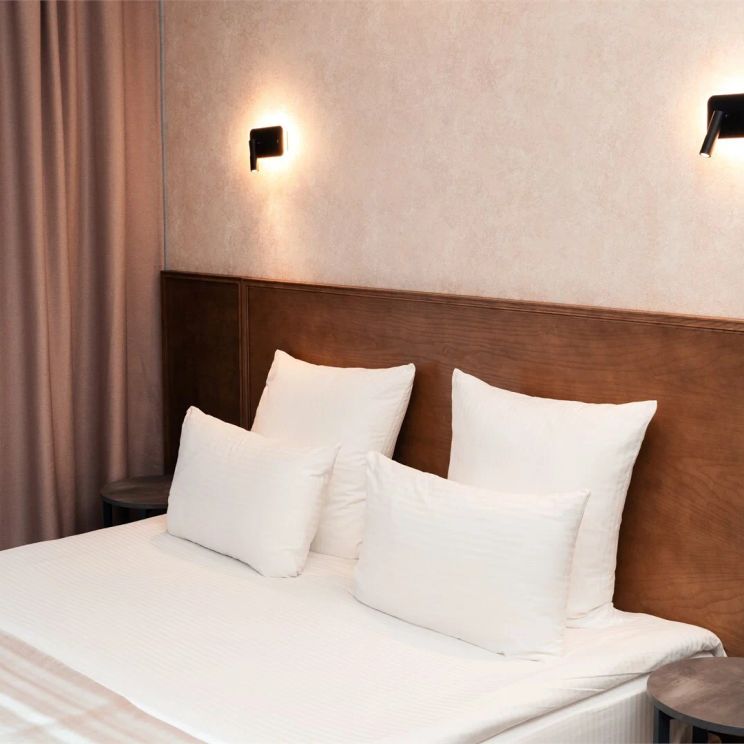 Гостиницы 1-2*, Гостиницы 3*