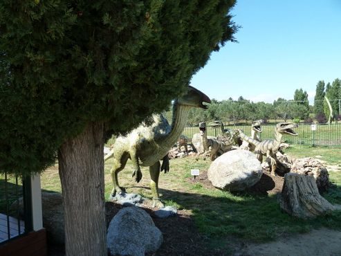 Сад динозавров