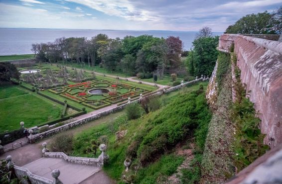 Замок Данробин