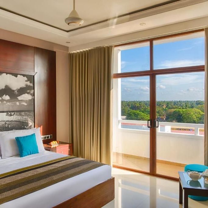 Отели 4*, Отели 5*