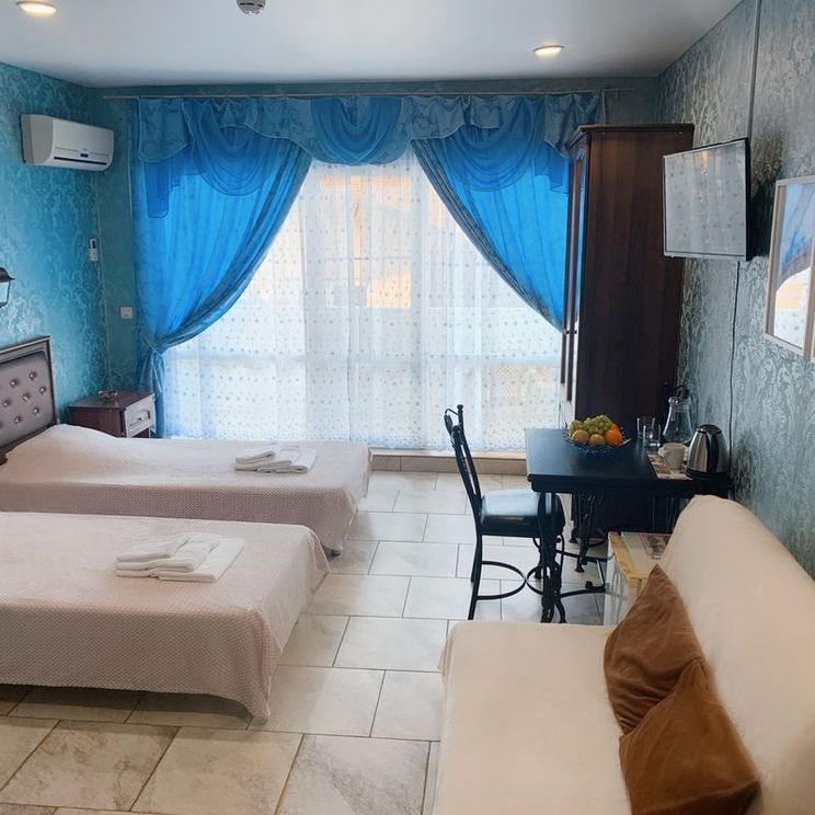 Гостиницы 4*