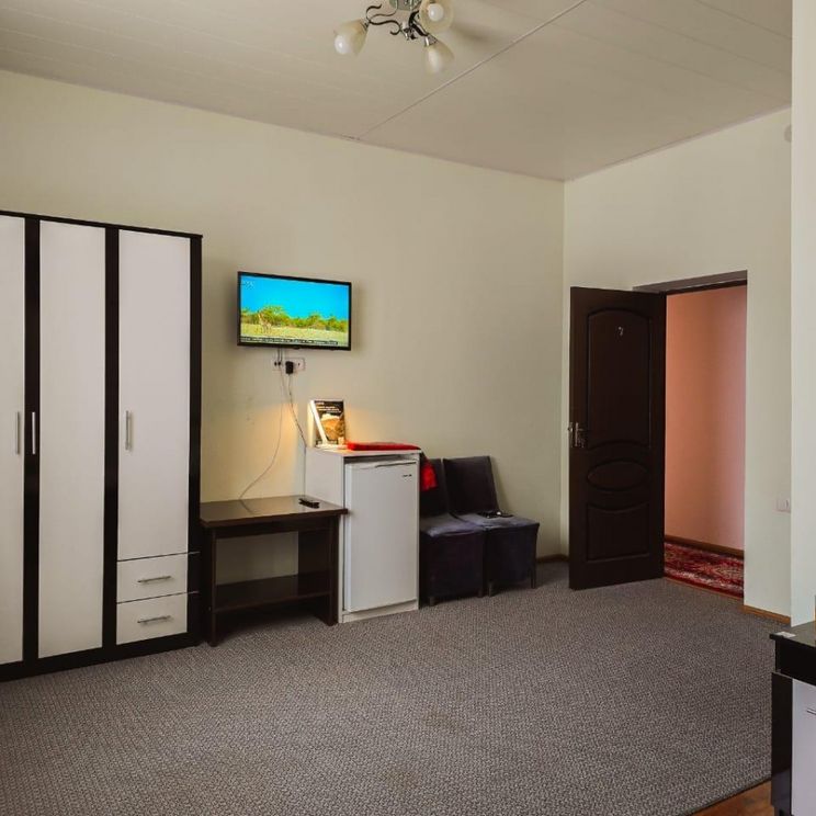 Кемпинги, Отели 3*, Отели 4*