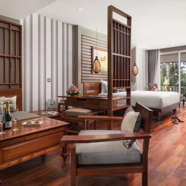 Отели 4*, Отели 5*