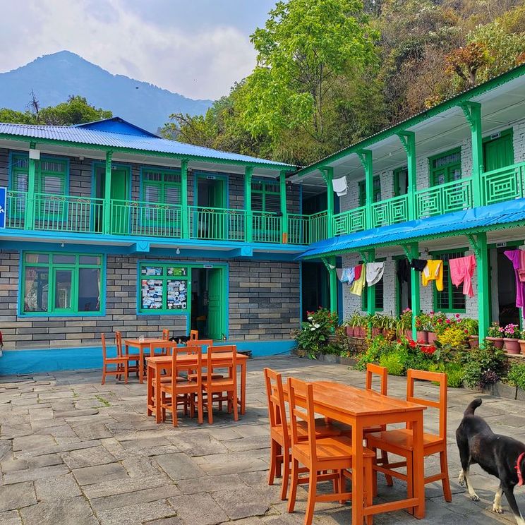 Гостиницы 3*, Лодж