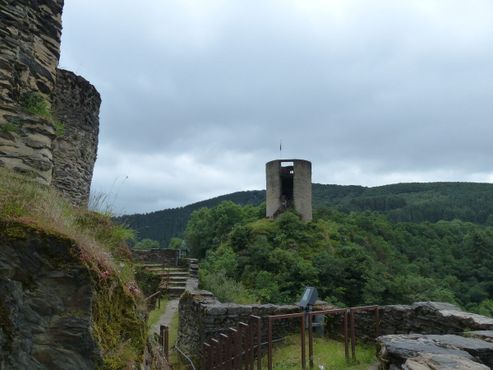 Близкий взгляд на башню
