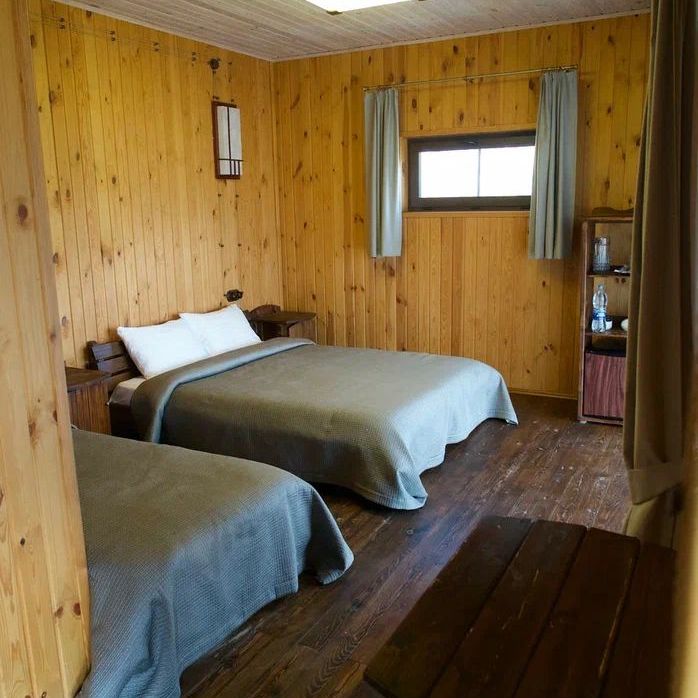 Гостиницы 4*, Глемпинги, Шале, Юрта