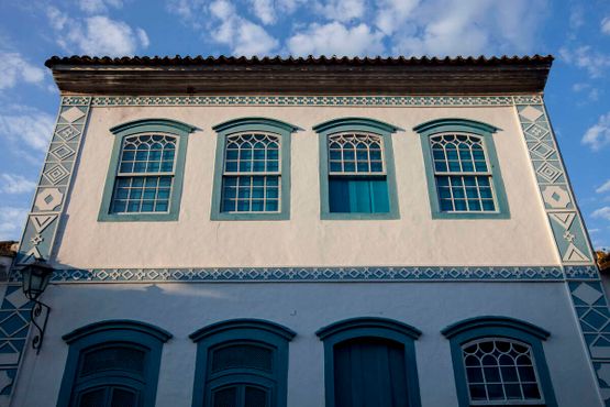 Детали архитектуры исторического дома в Парати