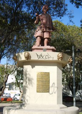 Памятник Хуану Годою