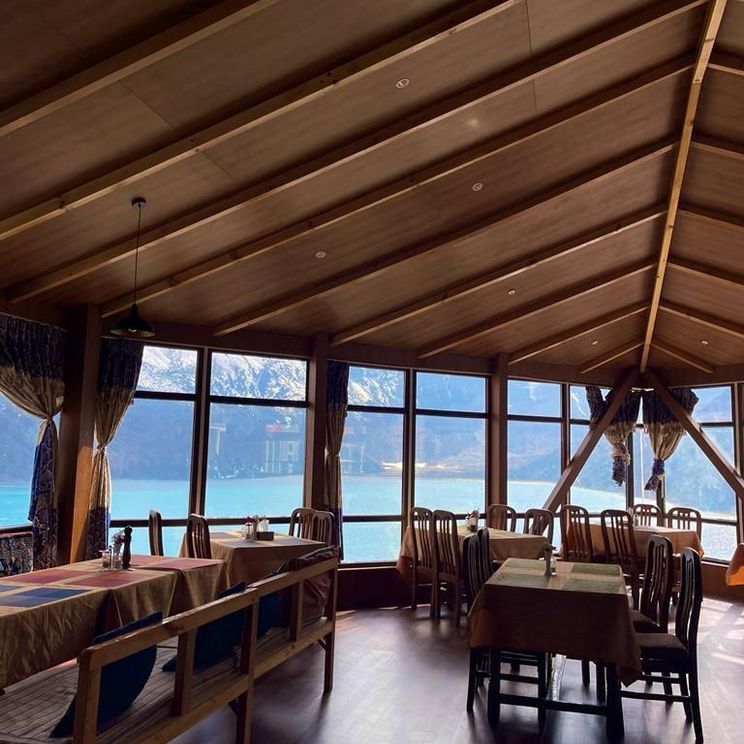 Отели 4*, Лоджи