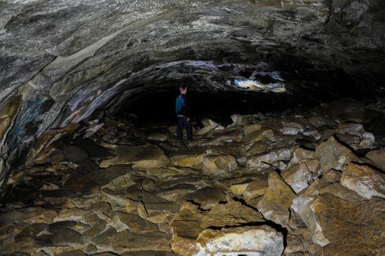 Внутри пещеры Лава Ривер Кейв