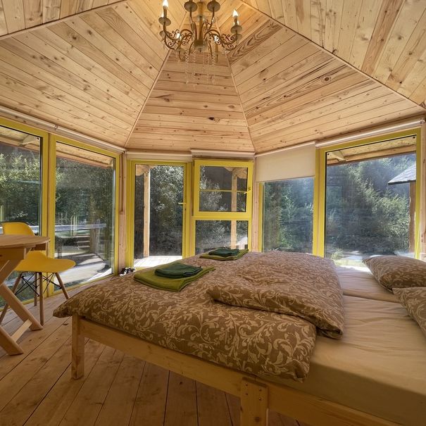 Отели 1-2*, Отели 3*