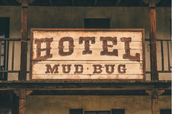 Отель Mud Bug
