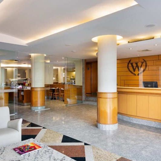 Отели 4*, Хижины, Лоджи