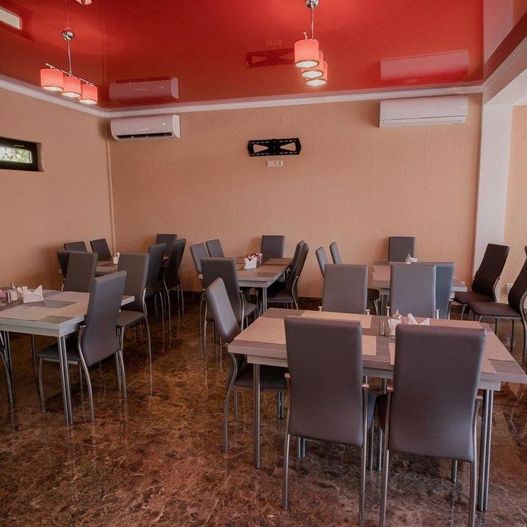 Гостиницы 1-2*