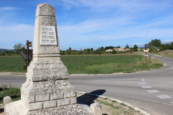 Мемориал участникам движения Сопротивления в Кадене