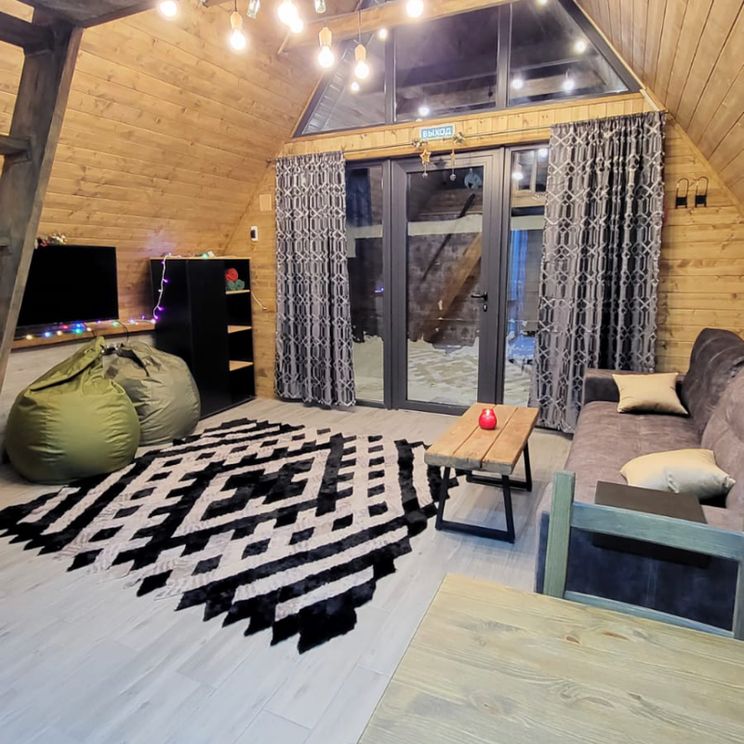 Отели 1-2*, Шале