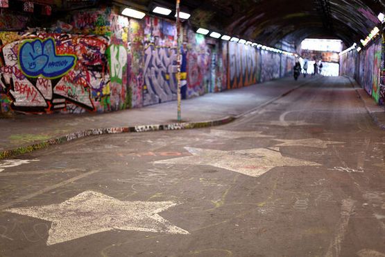 Граффити-туннель 