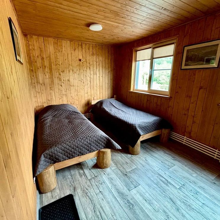 Гостиницы 1-2*, Гостевые домики