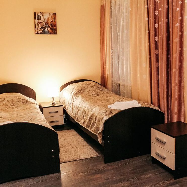 Гостиницы 3*