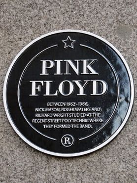 Памятная доска Pink Floyd 