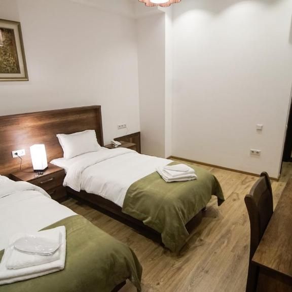 Гостиницы 3*, Гостиницы 4*