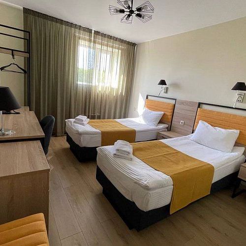 Отели 1-2*, Гостевые домики, Отели 3*, Отели 4*, Апартаменты, Отели 5*, Глэмпинги, Лоджи, Коттеджи