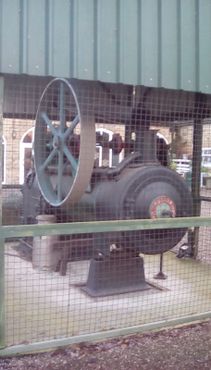 Царский двигатель, предназначенный для России, но из-за
событий 1917 года оказавшийся на лесопилке в Ренишоу