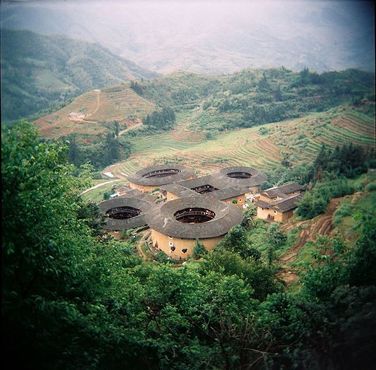 Одна из самых известных деревень хакка в Тяньлуокене