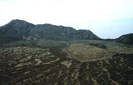 Вулканическая область Анатахана в 1990 году