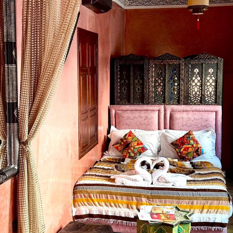 Отели 3*, Отели 4*, Бутик-отели, Глэмпинги, Шале