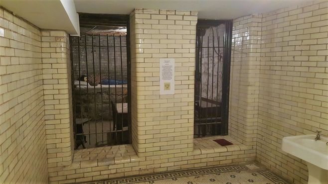 Тюремные камеры