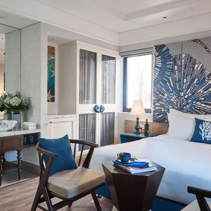 Отели 4*, Бутик-отели, Бунгало, Виллы, Лоджи