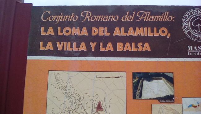 Информационная табличка в Вилья-дель-Аламильо