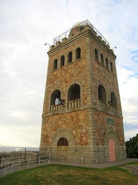 Башня Хай-Рок построена в 1905 г.