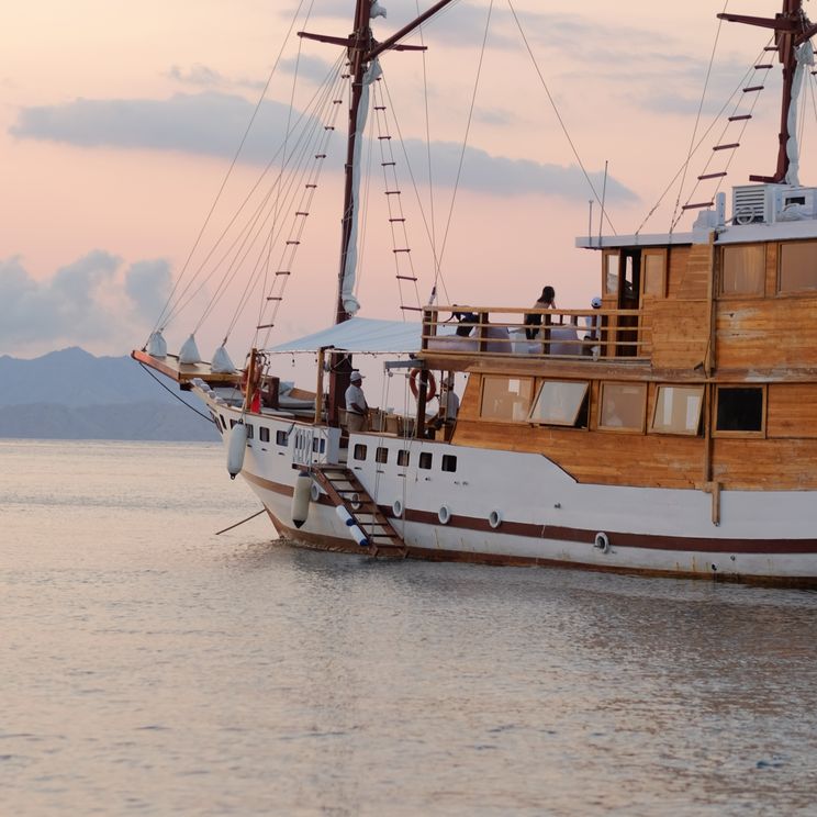 Гостевые домики, Отели 3*, Отели 4*, Яхты