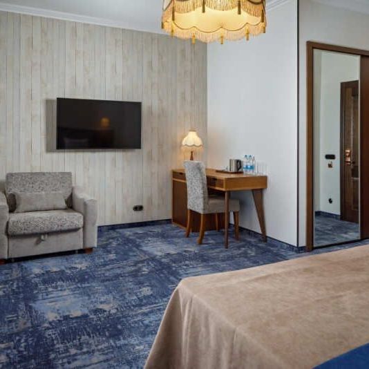 Гостиницы 4*