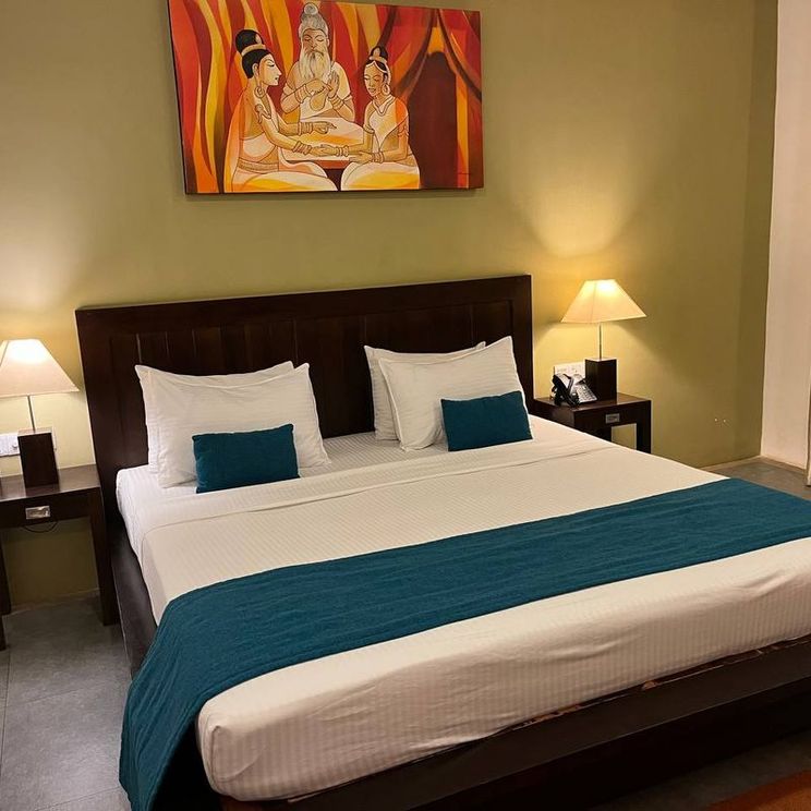 Отели 4*, Бутик-отели, Отели 5*, Виллы