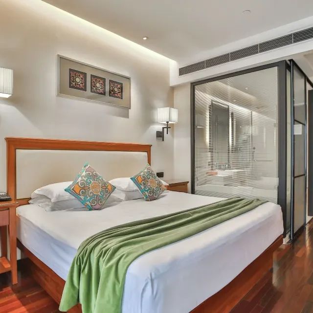 Отели 4*, Отели 5*