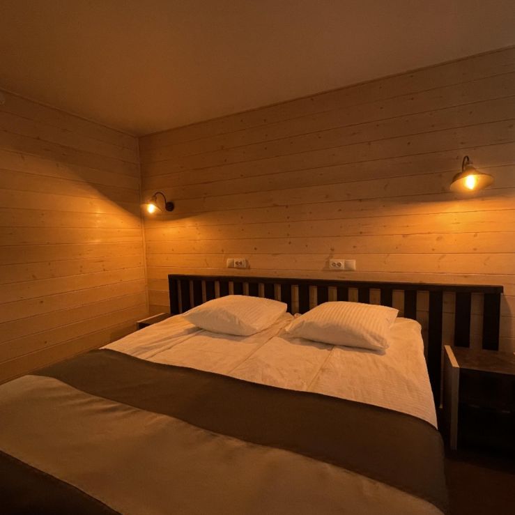 Отели 1-2*, Отели 3*