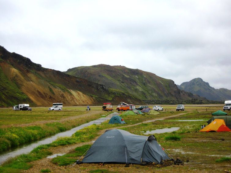 Кемпинг в районе Ландманналёйгар