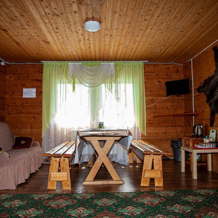 Коттедж, Tourist base